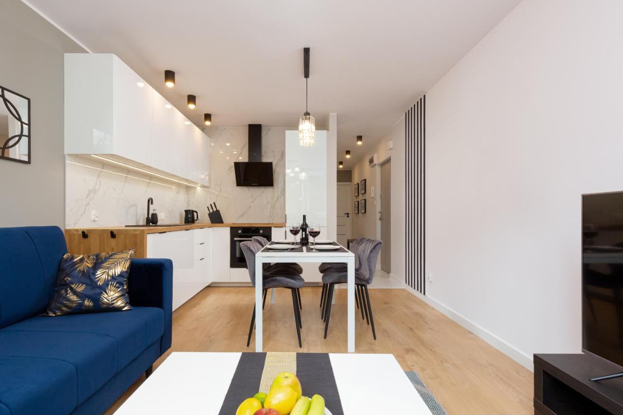 Beautiful Two-Bedroom Apartment Warsaw Bielany By Noclegi Renters المظهر الخارجي الصورة